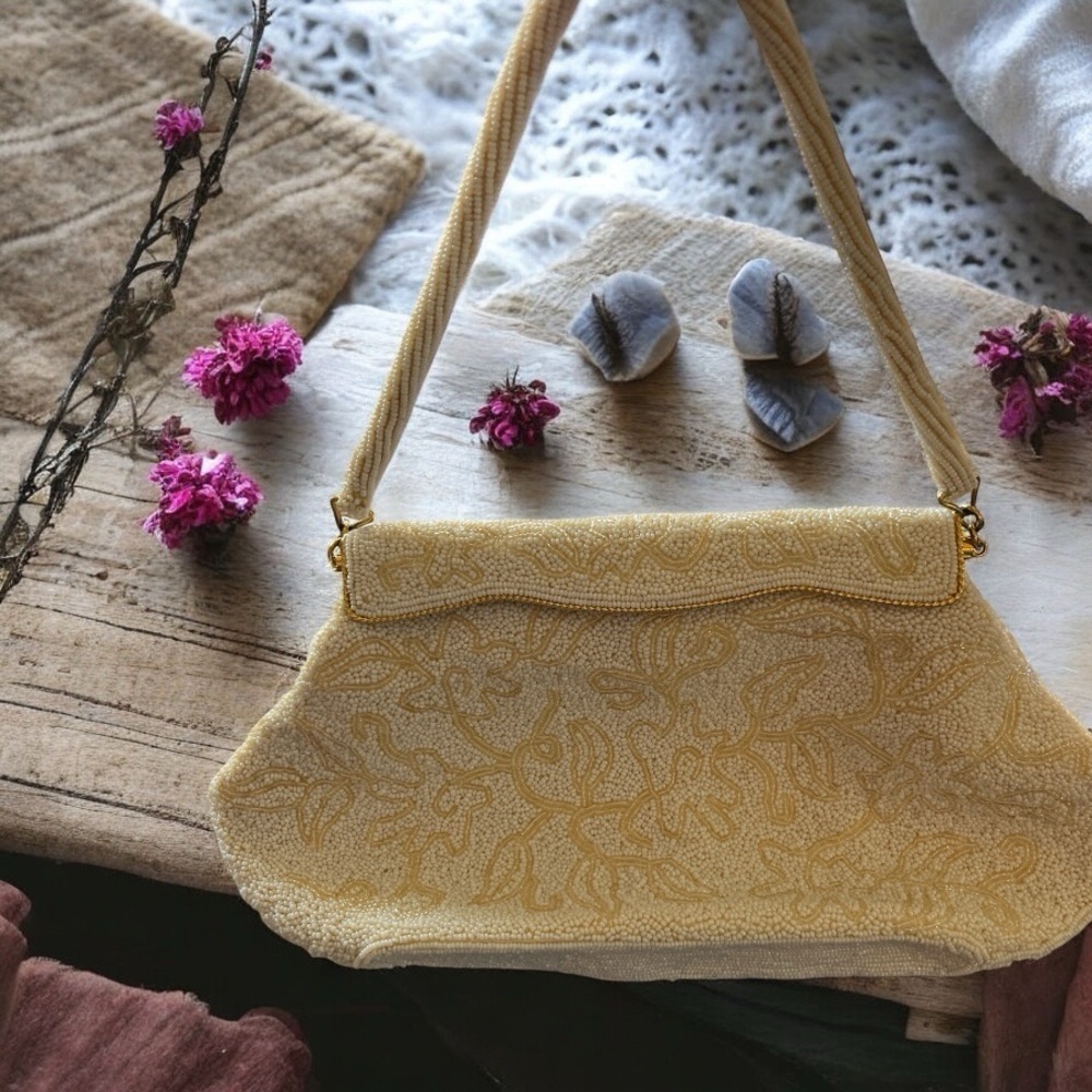Gorgeous Antique Hand Beaded Hand Purse from the 60’s PERFECT FOR BRIDES